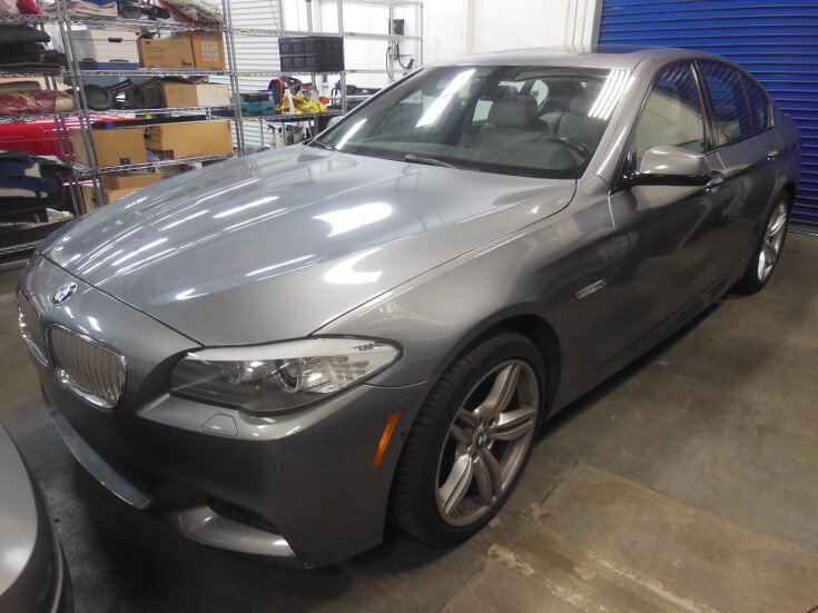 Thumbnail Photo undefined for 2012 BMW 550i Sedan